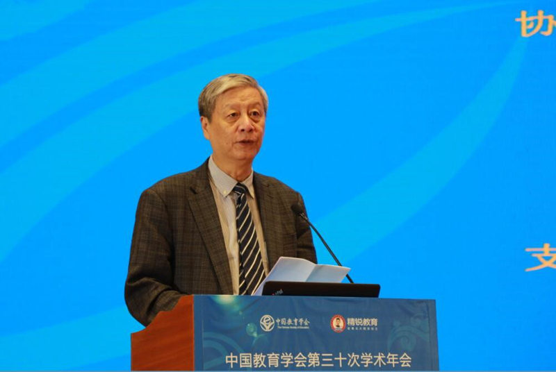 bv韦德-(中国)官方网站会长钟秉林_副本.jpg