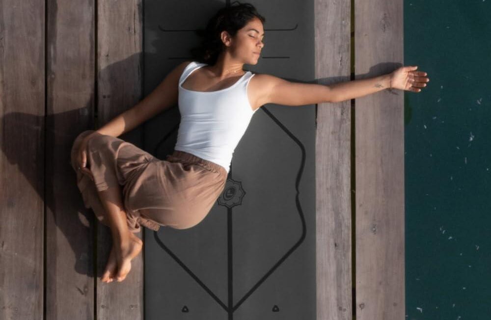 Best Yoga Mat – Liforme Original Yoga Mat – Free Yoga Bag Included Review